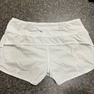 Lululemon Speed up Short 2.5 size 4